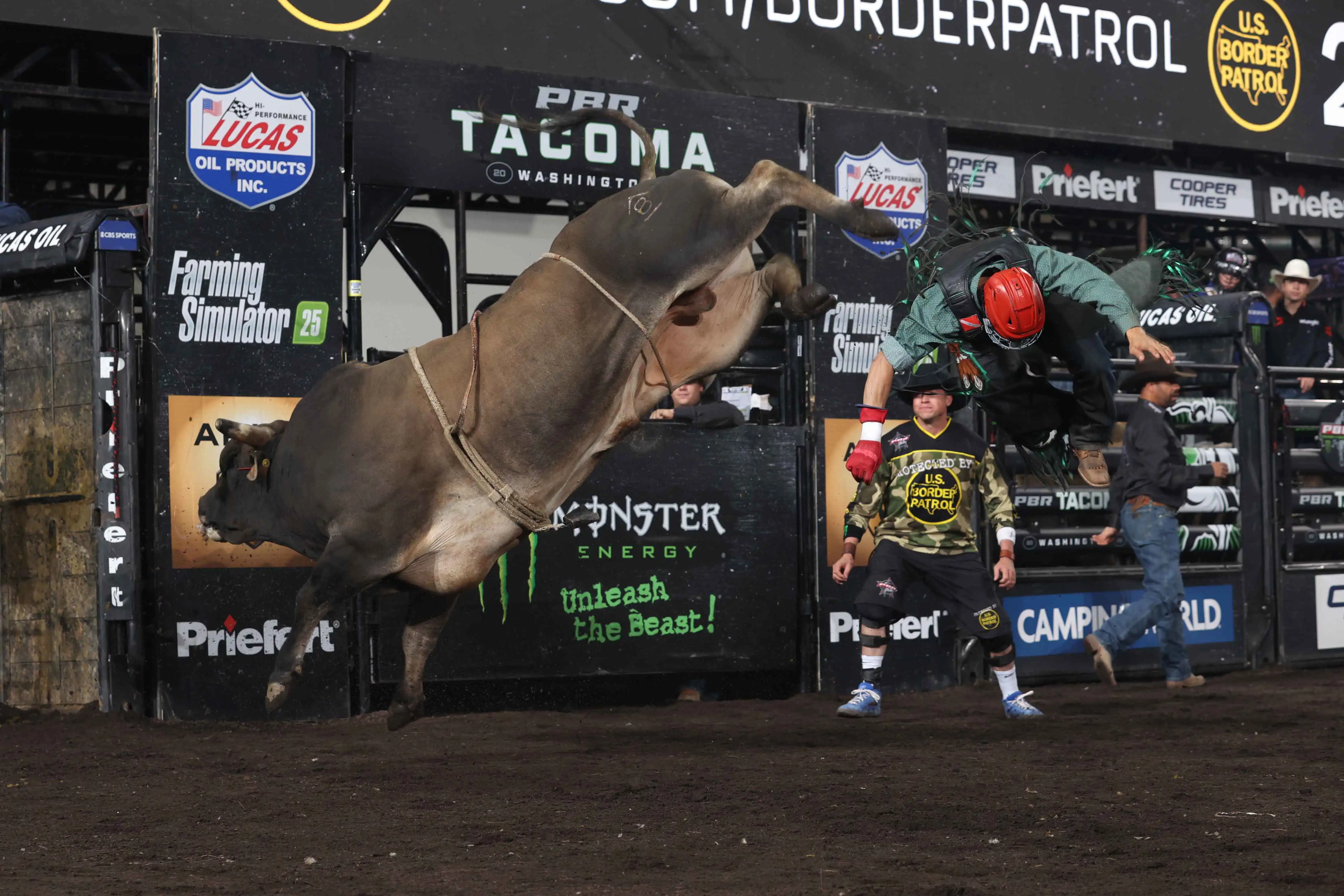 25 LIVE Tacoma 02 062