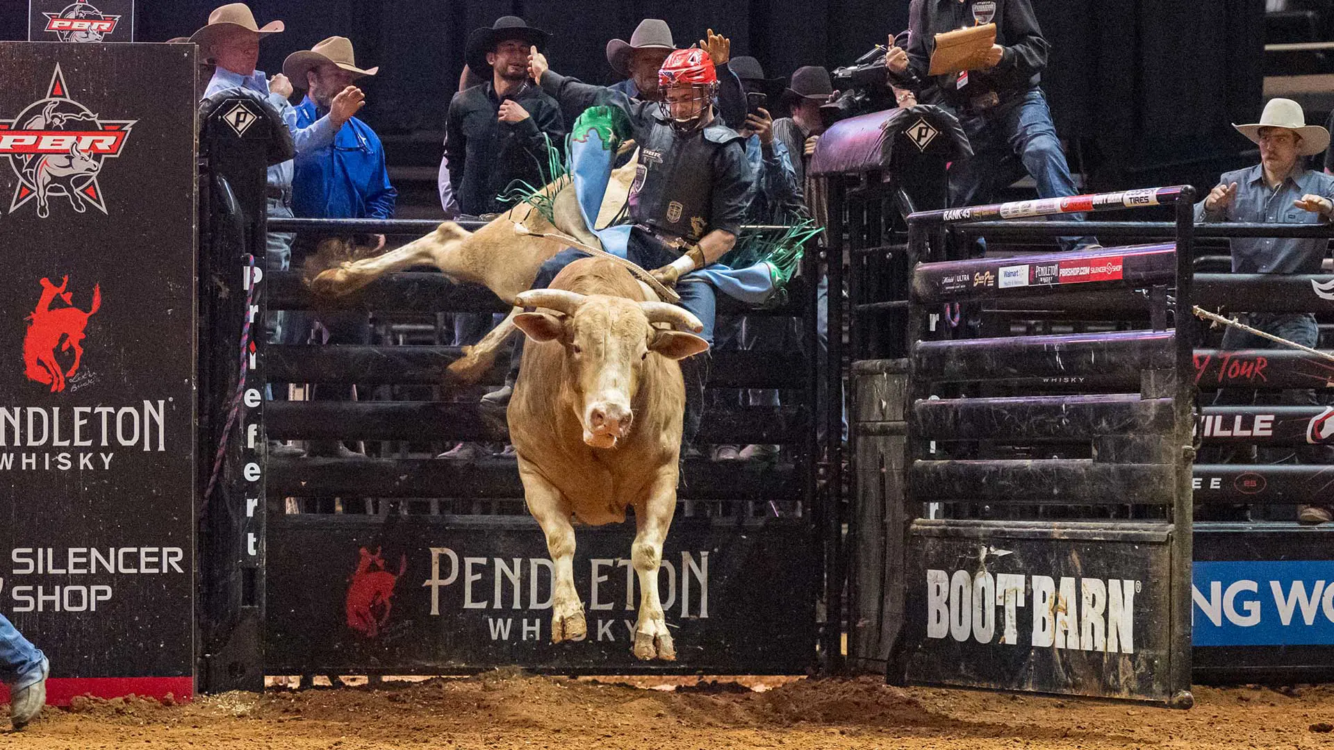 PBR Pendleton Whisky Velocity Tour returns to Knoxville for action-packed night