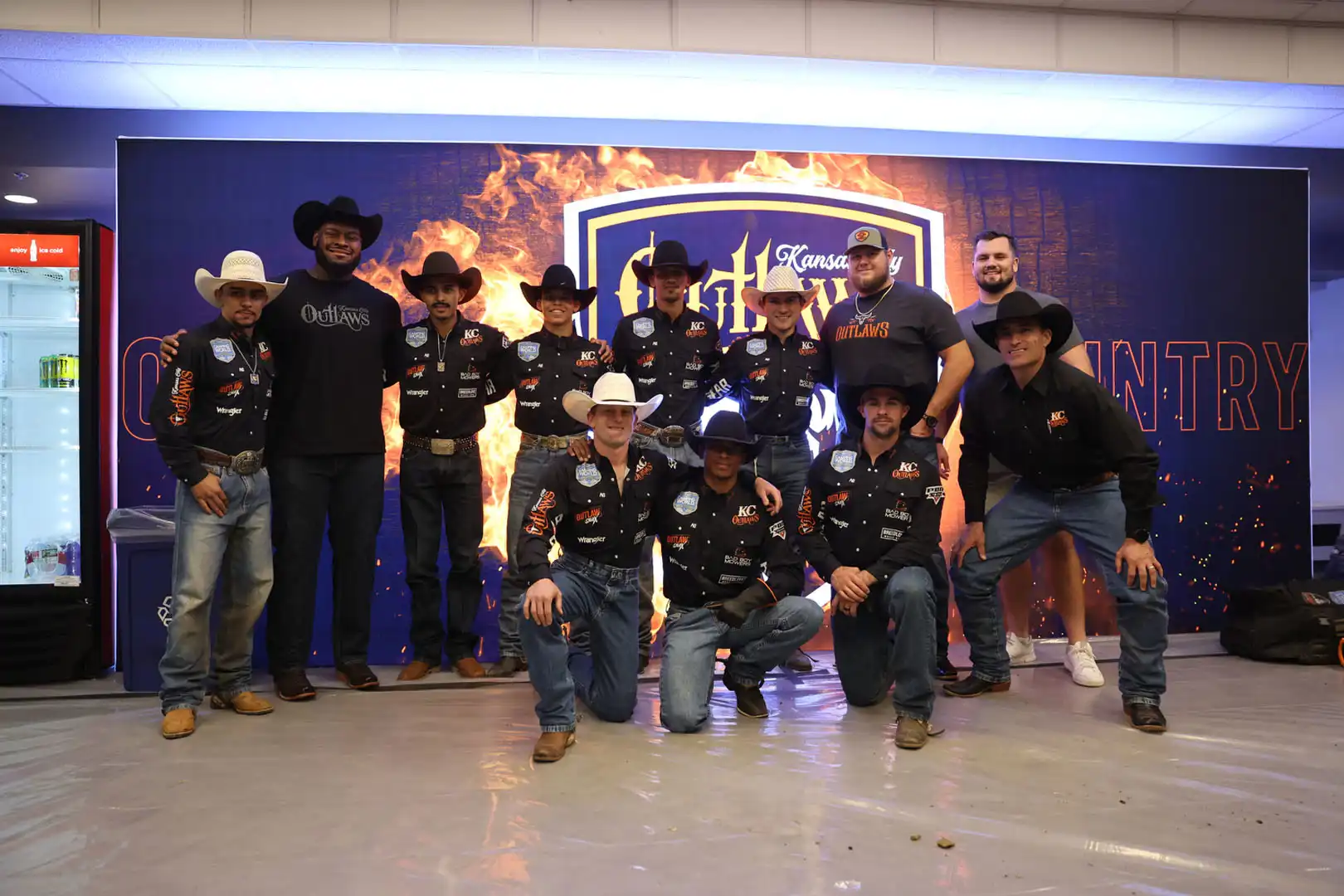 24-Kansas City LIVE 01-007